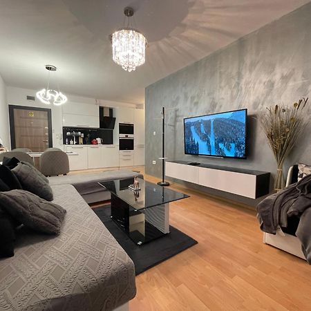 Luxury Apartament In "Sequoia" 2 보로베츠 외부 사진