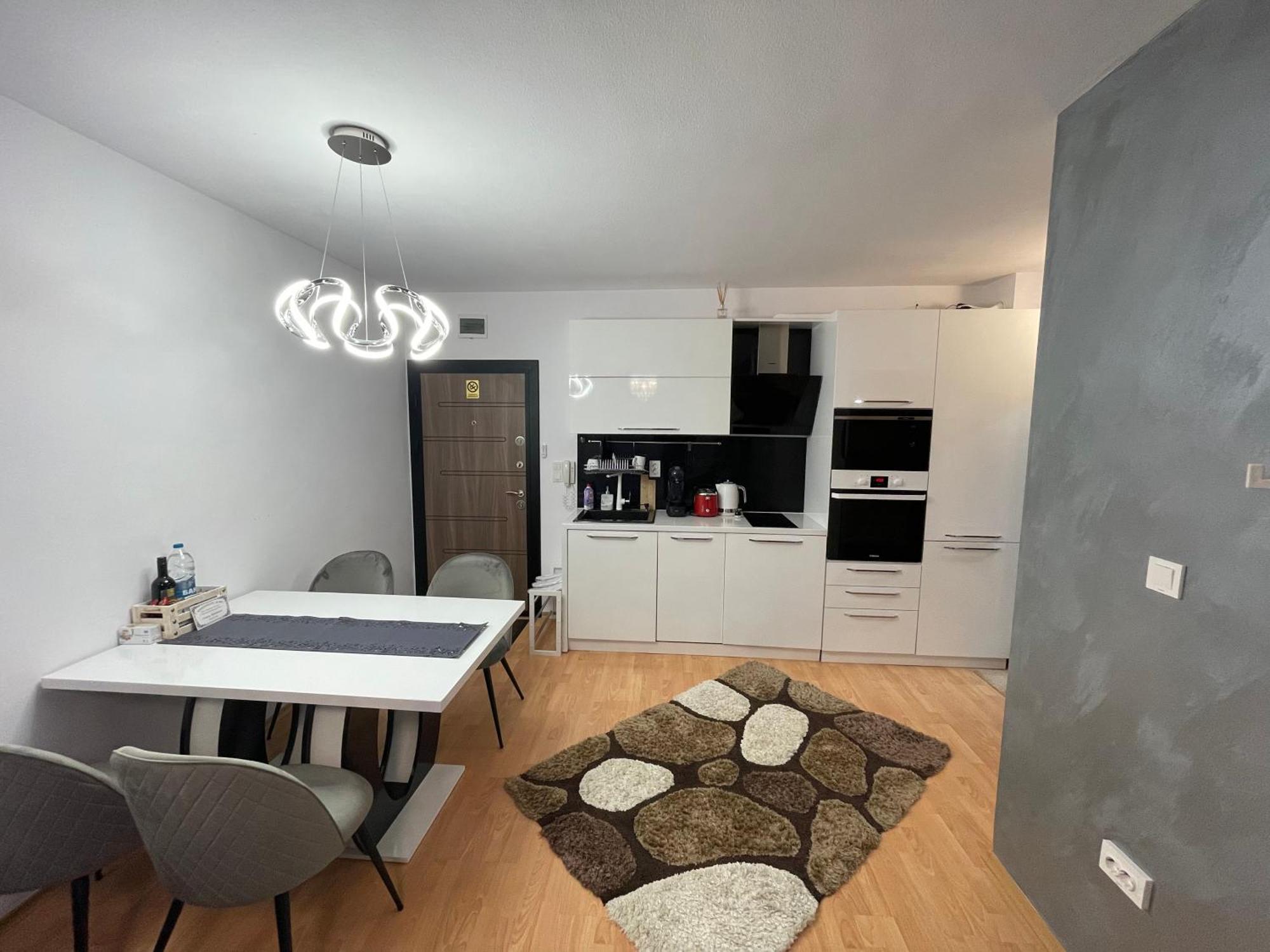 Luxury Apartament In "Sequoia" 2 보로베츠 외부 사진